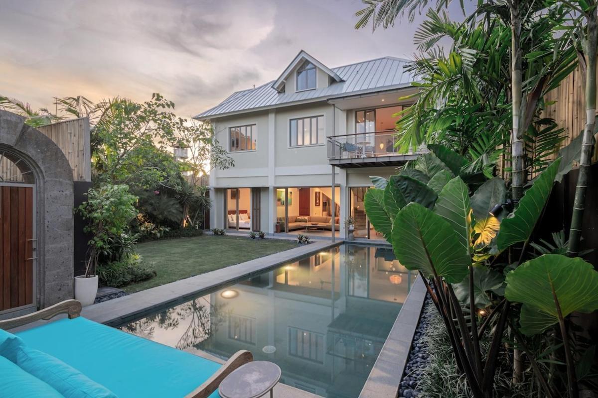 Luxurious Villa L'Abri - Umalas - Canggu - 4Br ภายนอก รูปภาพ